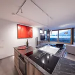 Apartament Lakefront 148 *